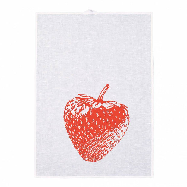Weißes Geschirrtuch mit roter Erdbeere, welche mit Handsiebdruck erzeugt wurde. Das Material setzt sich aus Leinen und Baumwolle zusammen.